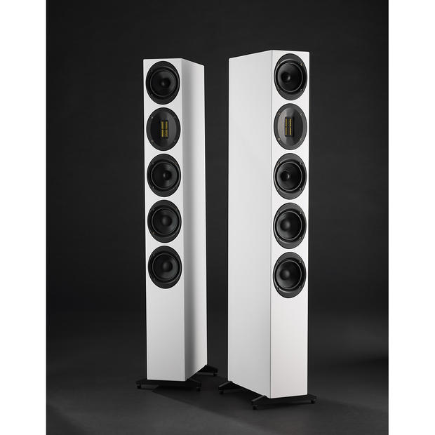 M40 WHITE